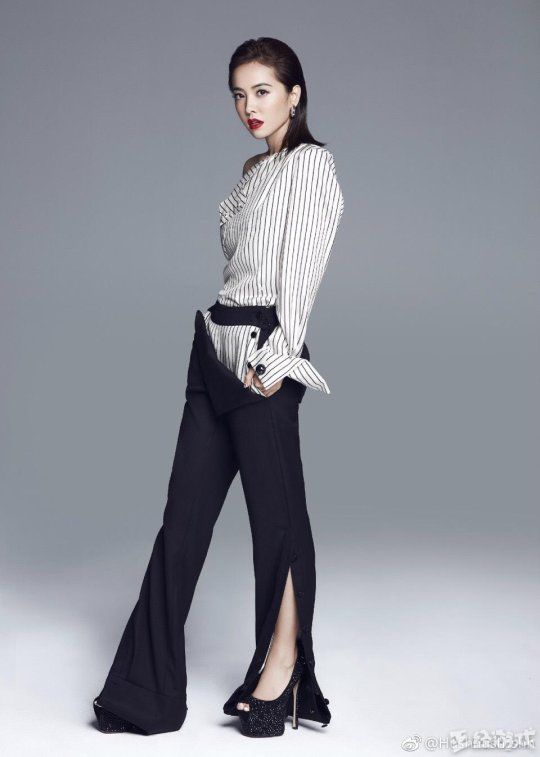 dnf十周年代言人被粉丝团"出卖"?玩家:我们假装什么也不知道!