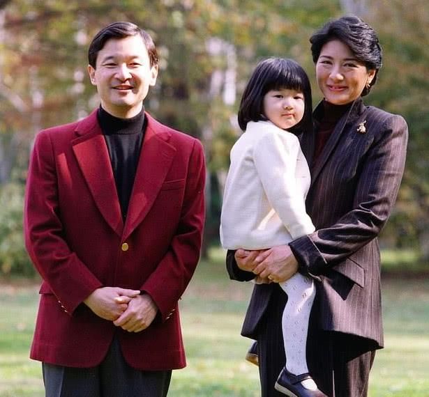 日本新皇后前半生的无奈人生:抑郁,焦虑,生不出继承人