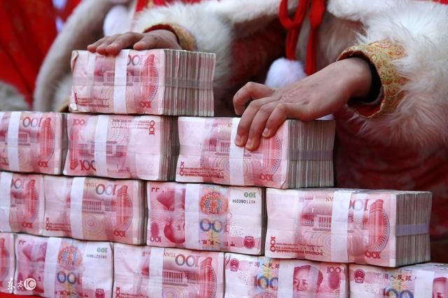 广州一公司年会豪抽大红包第二天员工却纷纷离职老板懵了