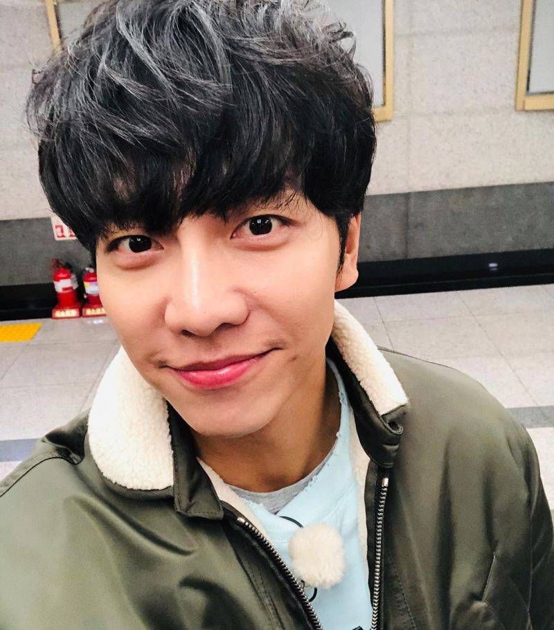 国民弟弟李胜基最新韩综预告首公开,皮肤黝黑飚三国语言,搭档刘以豪