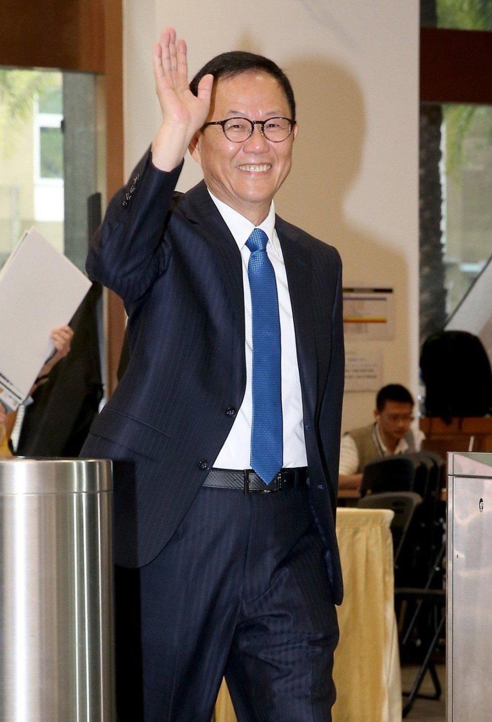 丁守中初选胜出,将代表国民党迎战柯文哲